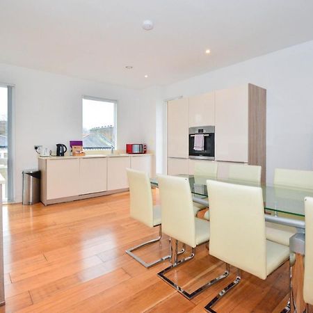 Apartment Wharf - Cambridge Av لندن المظهر الخارجي الصورة