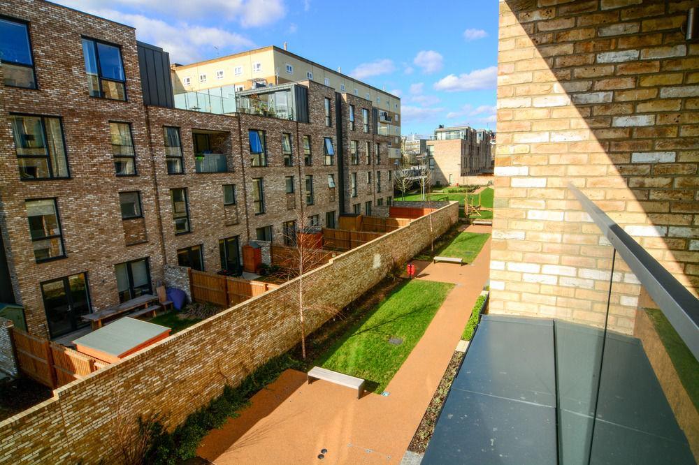 Apartment Wharf - Cambridge Av لندن المظهر الخارجي الصورة