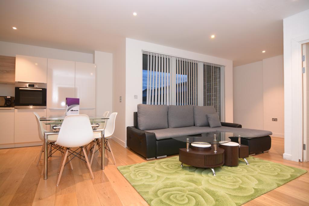 Apartment Wharf - Cambridge Av لندن الغرفة الصورة